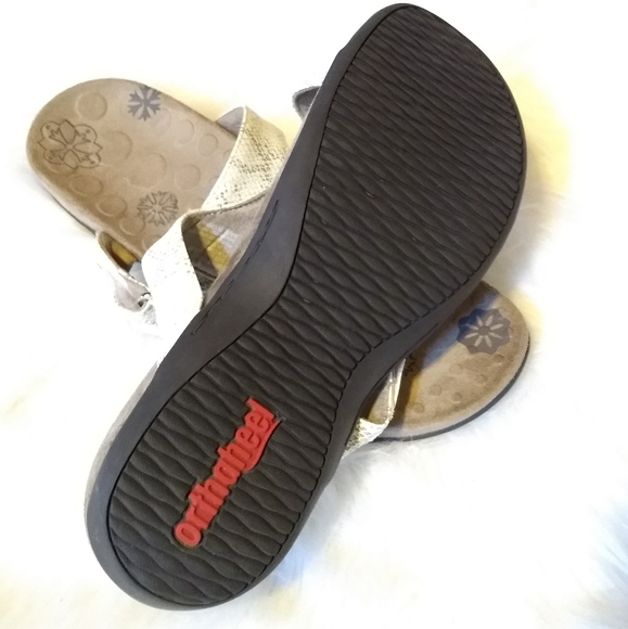 Vionic Orthaheel Molly Sandles - Picture 4 of 7